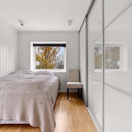 Cozy Elegant 2Bedroom Apt W/Parking And Nice View Тромсё Экстерьер фото