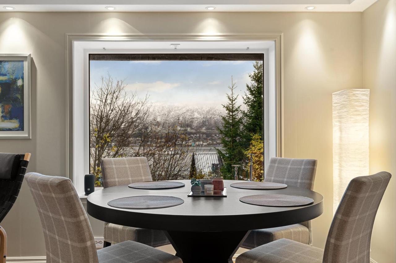 Cozy Elegant 2Bedroom Apt W/Parking And Nice View Тромсё Экстерьер фото